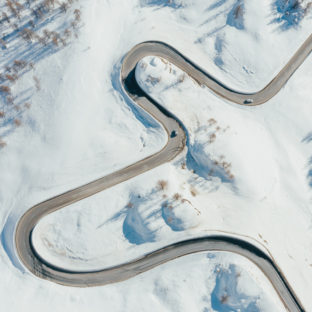 Jobb tapadás nedves és havas felületeken